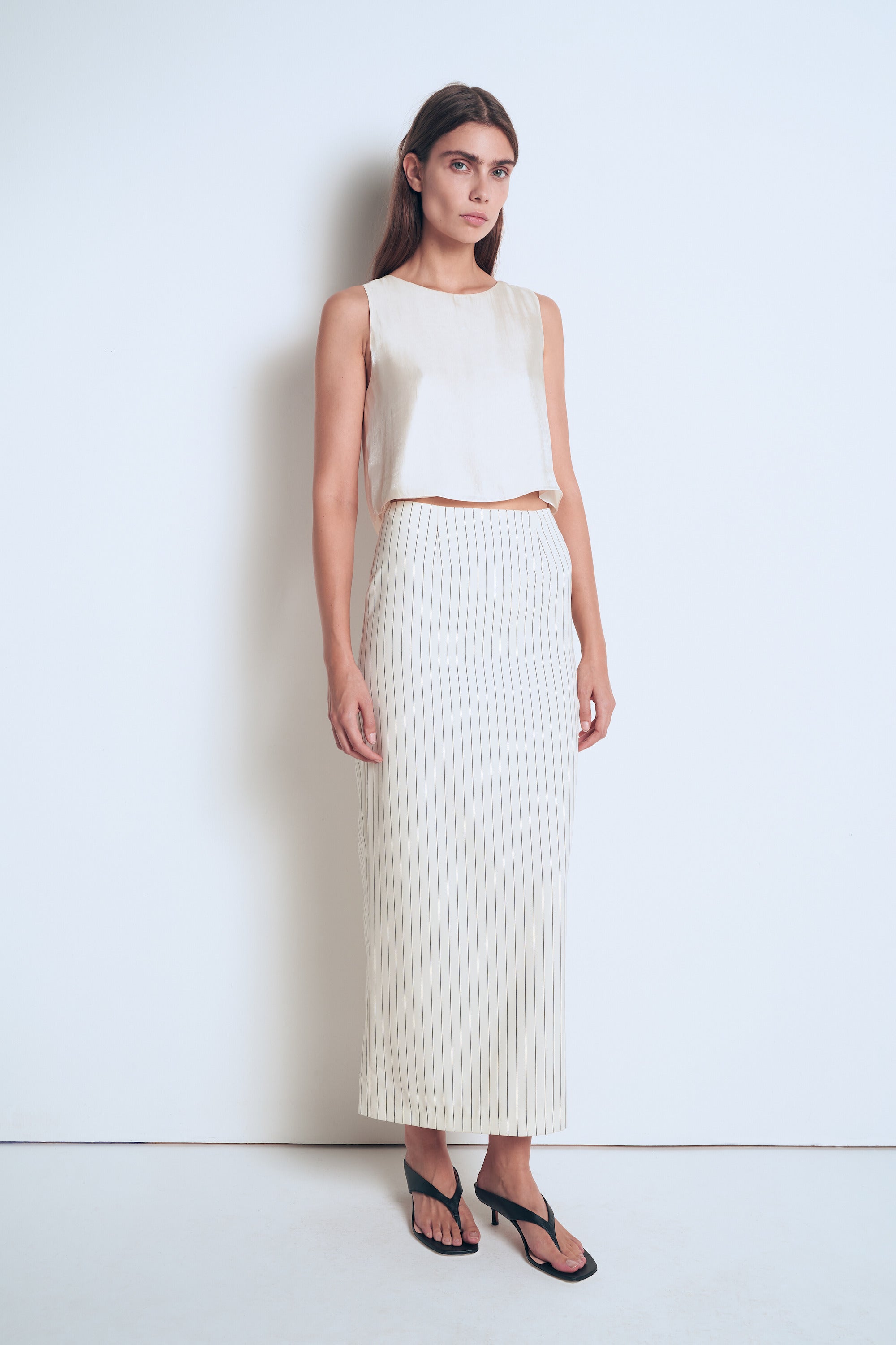 Straight fit maxi skirt