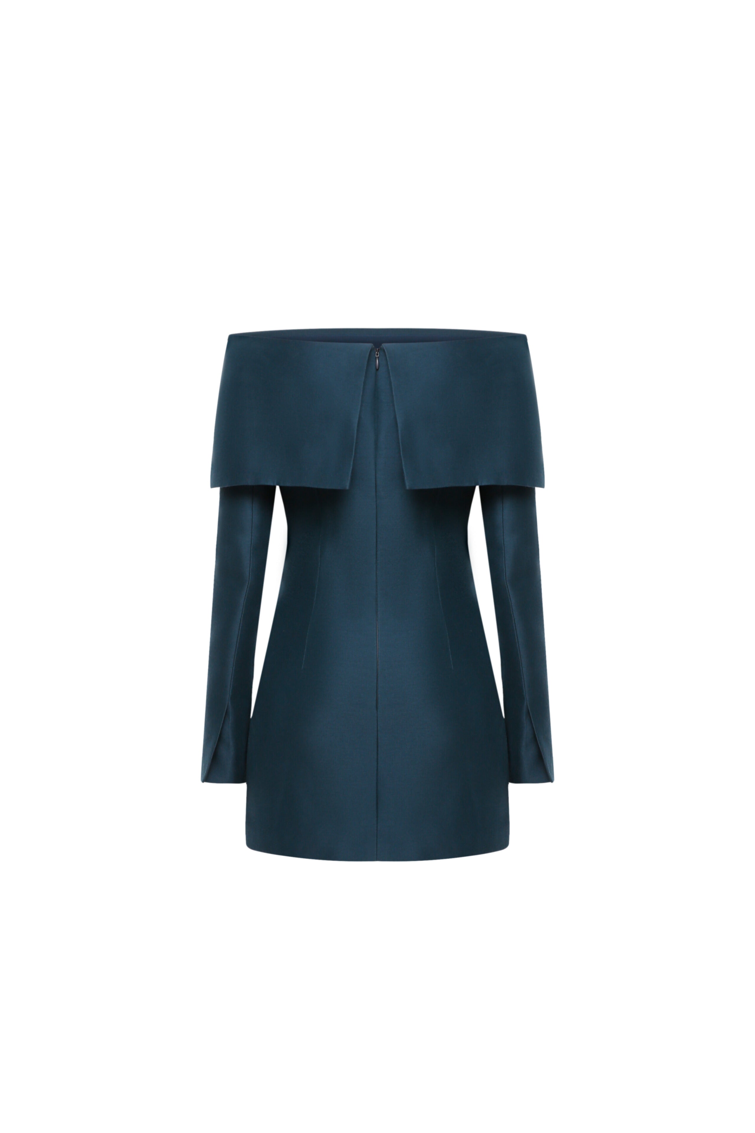 Large fold-down collar dress